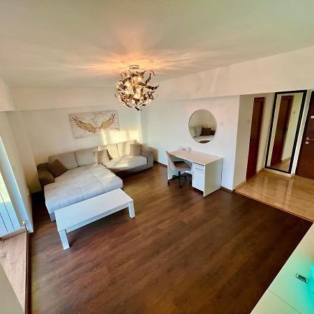 Mnm Lapusneanu Apartment Iasi Ngoại thất bức ảnh