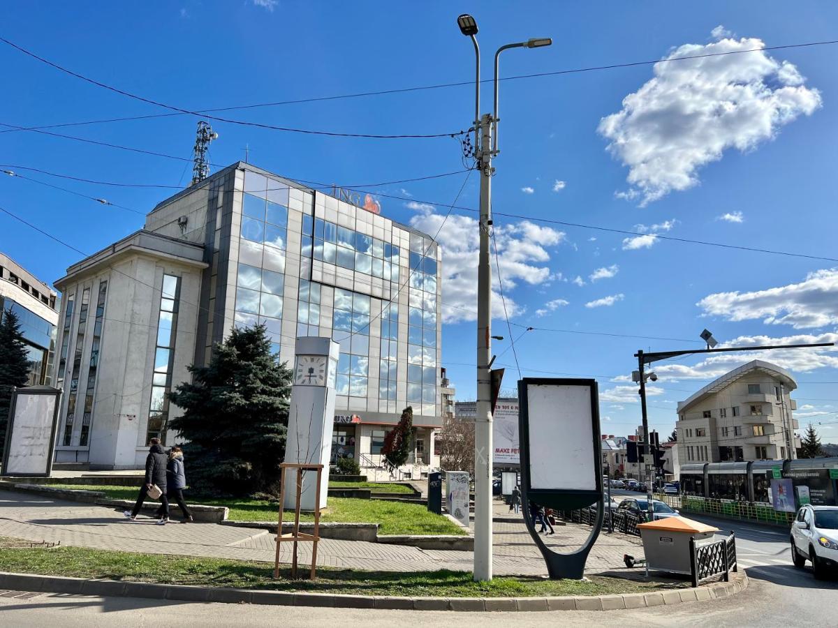 Mnm Lapusneanu Apartment Iasi Ngoại thất bức ảnh